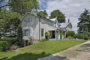 Exterior View - Country homes for sale and luxury real estate including horse farms and property in the Caledon and King City areas near Toronto